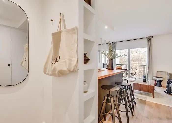 Monceau - 1 A Batignolles * Paris